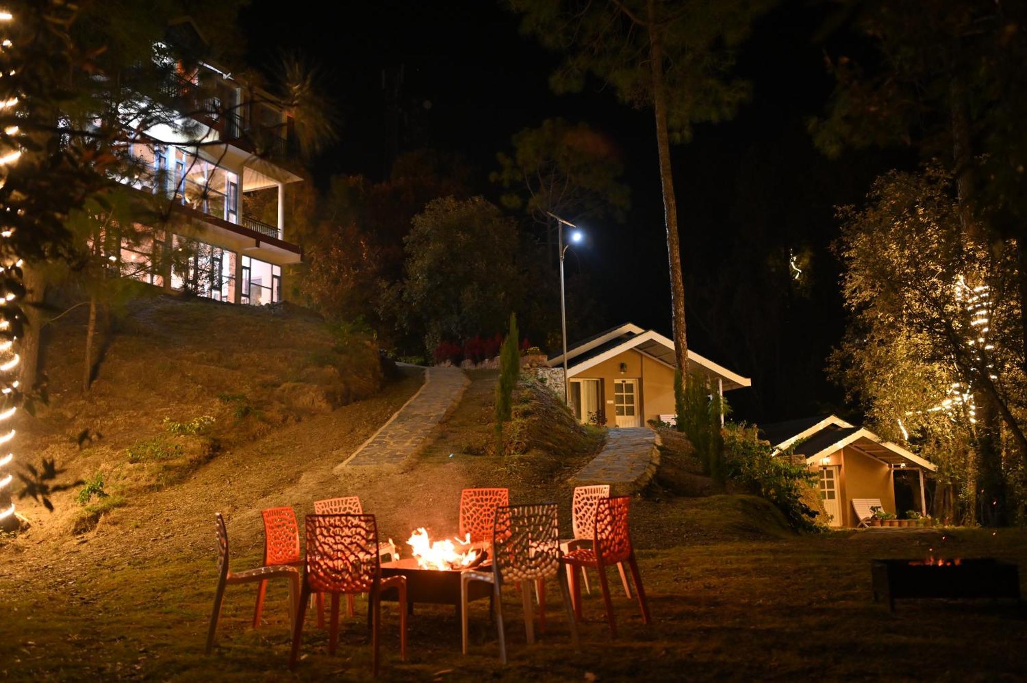 Rainbow Resorts Солан Екстериор снимка