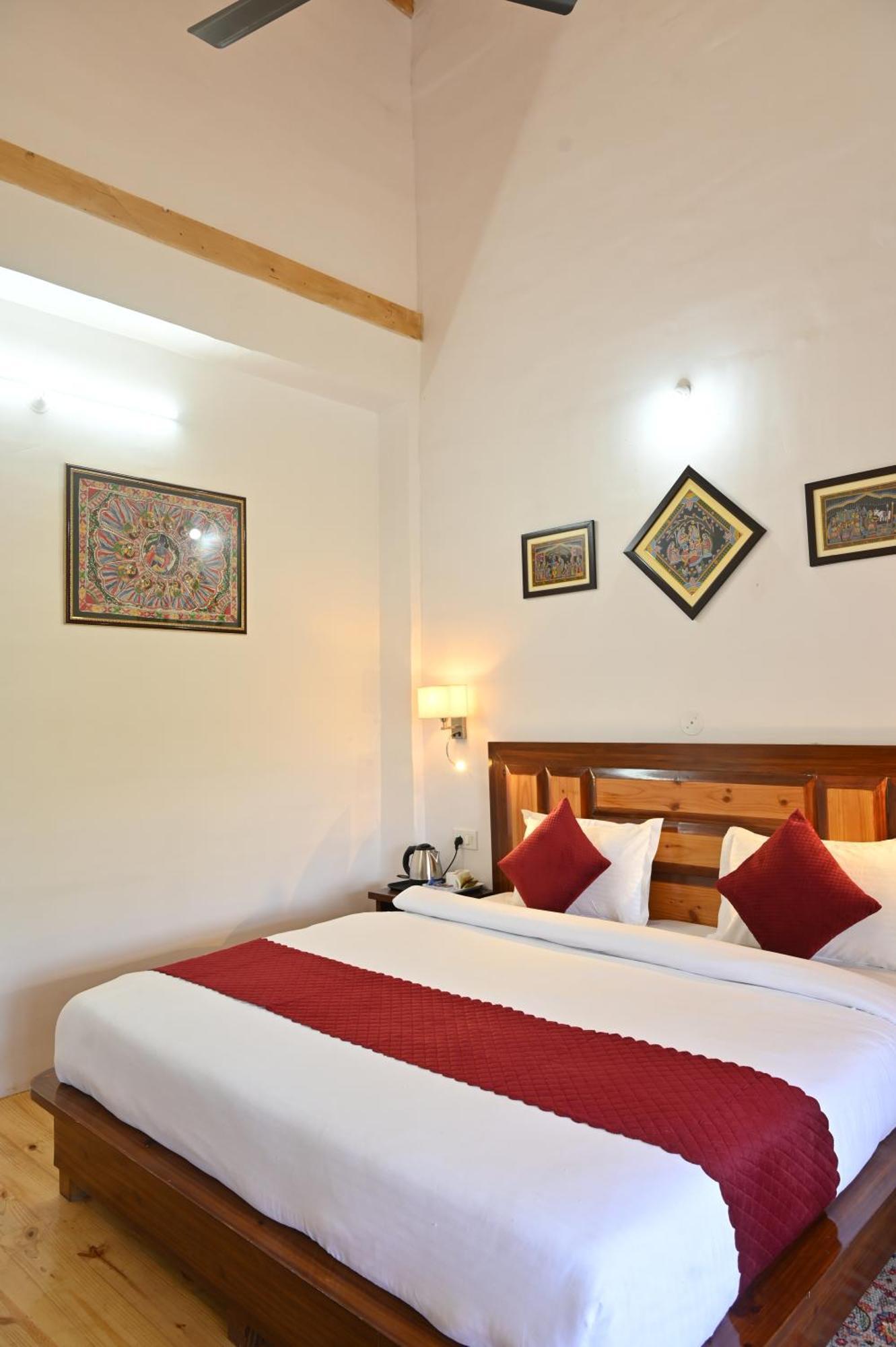Rainbow Resorts Солан Екстериор снимка