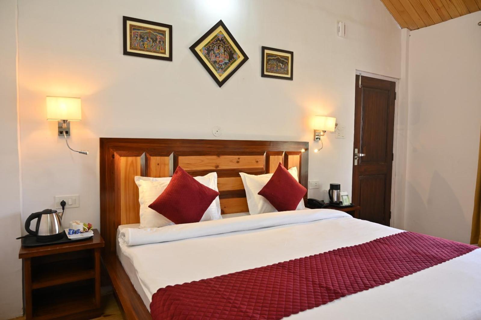 Rainbow Resorts Солан Екстериор снимка